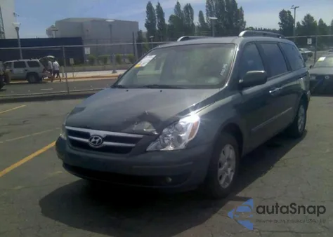 2007 Hyundai Entourage Gls/Se/Ltd z USA, uszkodzony, nr VIN KNDMC233176018931